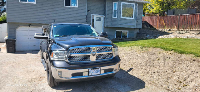 Mint condition 2017 Dodge eco diesel Lariat in Cars & Trucks in Vernon - Image 3
