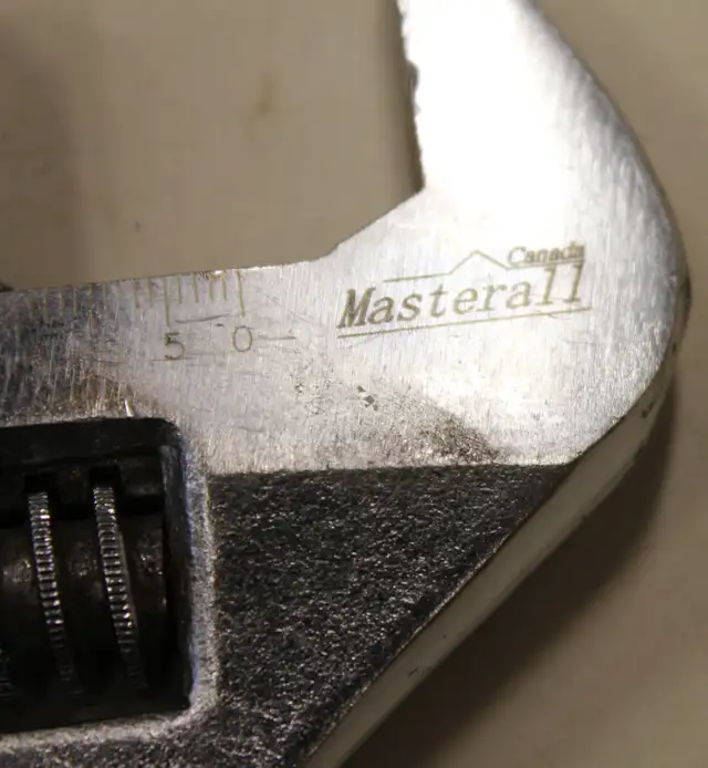 10" Adjustable Wrench in Hand Tools in St. Catharines - Image 6