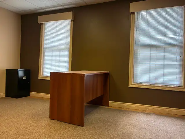 Downtown commercial office for rent