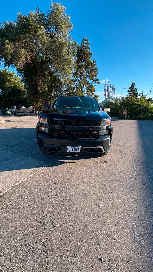 2022 Chevy Silverado for sale in Cars & Trucks in Oakville / Halton Region - Image 2