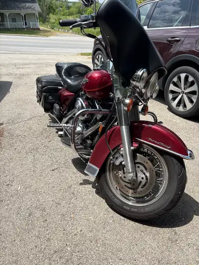 2001 Road King Classic. New rear tire last year New battery this past May. Extra seat. Passenger bac...