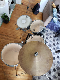 CB Drums 5 Piece Drum kit
