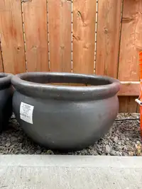 Planter pots