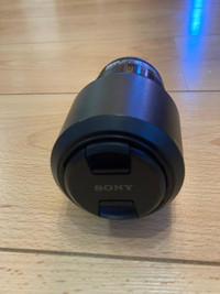 Sony Optical Steadyshot Lens- Model SEL55210