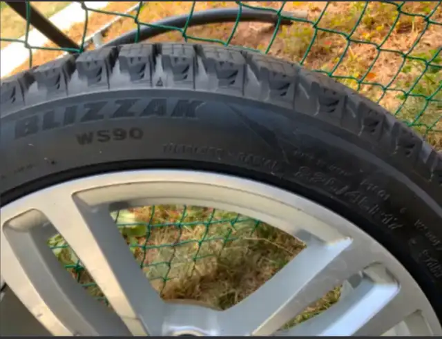 BMW winter tires in Tires & Rims in City of Toronto - Image 3
