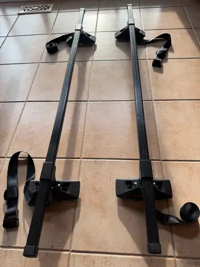 Cross Bars 56.75 inches long MALONE Brand name VersaRail Cross Bar - 56.75 in. Good condition Price:...