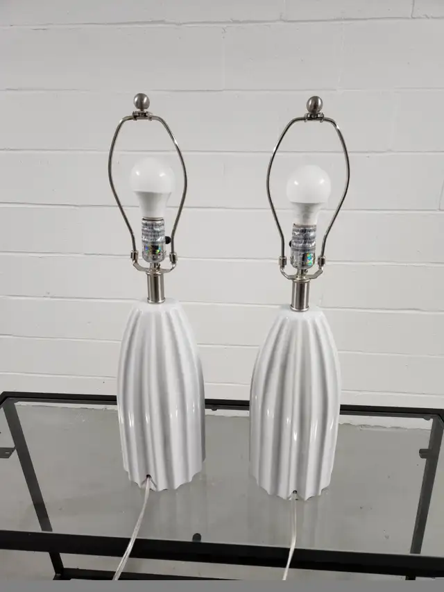 Modern Table Lamps, Set of 2 in Indoor Lighting & Fans in City of Toronto - Image 5