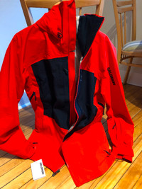 Solomon Force 3L jacket.  Ski/Snowboard.