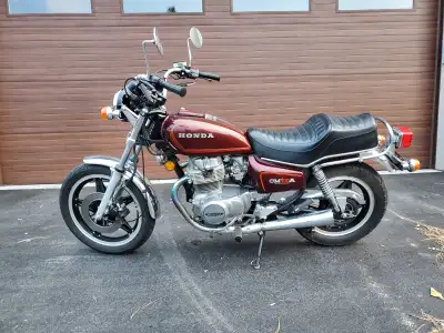 1979 HONDA CM400A TWIN ORIGINAL CONDITION 2 SPEED TRANS AUTOMATIC CLUTCH ONLY 16,855 ORIGINAL KMS SO...