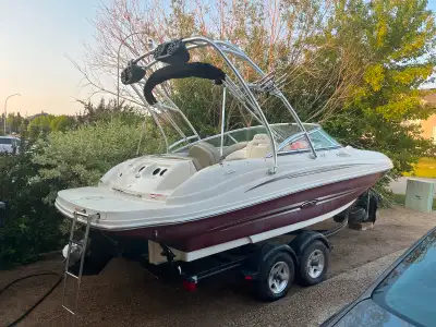 2007 200 searay sundeck 350 Mercruiser motor with 216 hours Asking $35,000 OBO