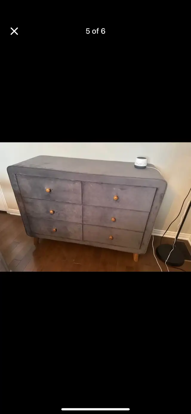 king size bedroom set in Beds & Mattresses in Laval / North Shore - Image 6