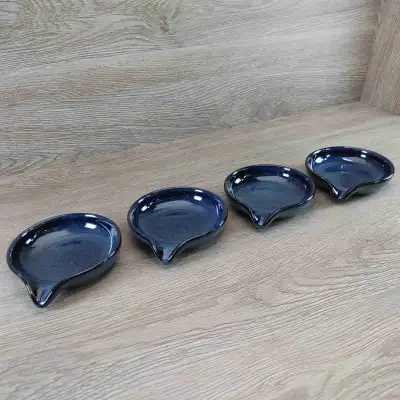 VICRAYS DECOR SET OF 4 -Ceramic Kitchen Stove Utensil Holder NEW, View more