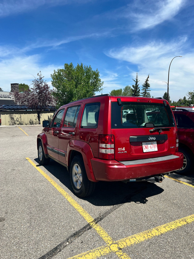 Jeep Liberty Sport 2008 in Cars & Trucks in Calgary - Image 3