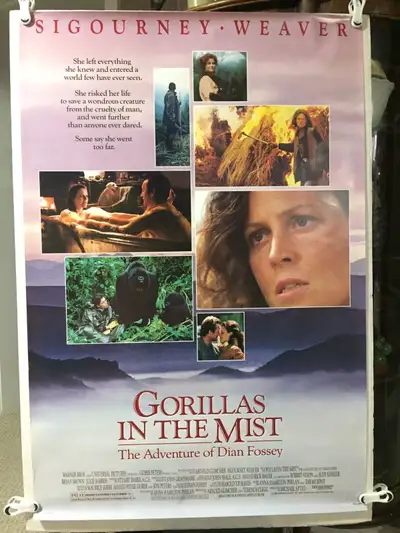 “GORILLAS IN THE MIST” (1988) ORIGINAL MOVIE POSTER - ROLLED 27x41 One Sheet Original Movie Poster 2...