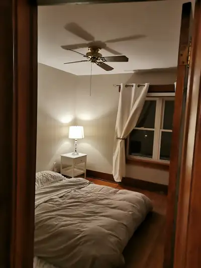 2 Rooms for rent in clean house in Walkerville, steps away from Via Italia. All utilities included....
