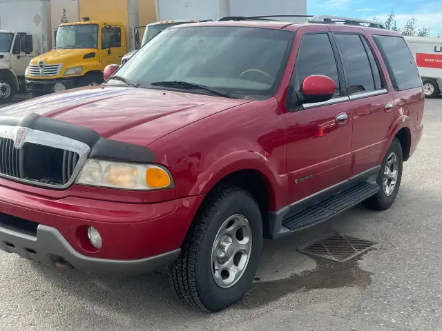 2000 Lincoln Navigator 5.4L V8 - Runs Good 