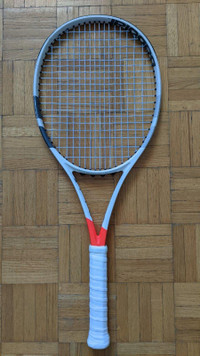 Babolat Pure Strike 100 2nd Gen L2 (4 1/4) - Tennis Racquet
