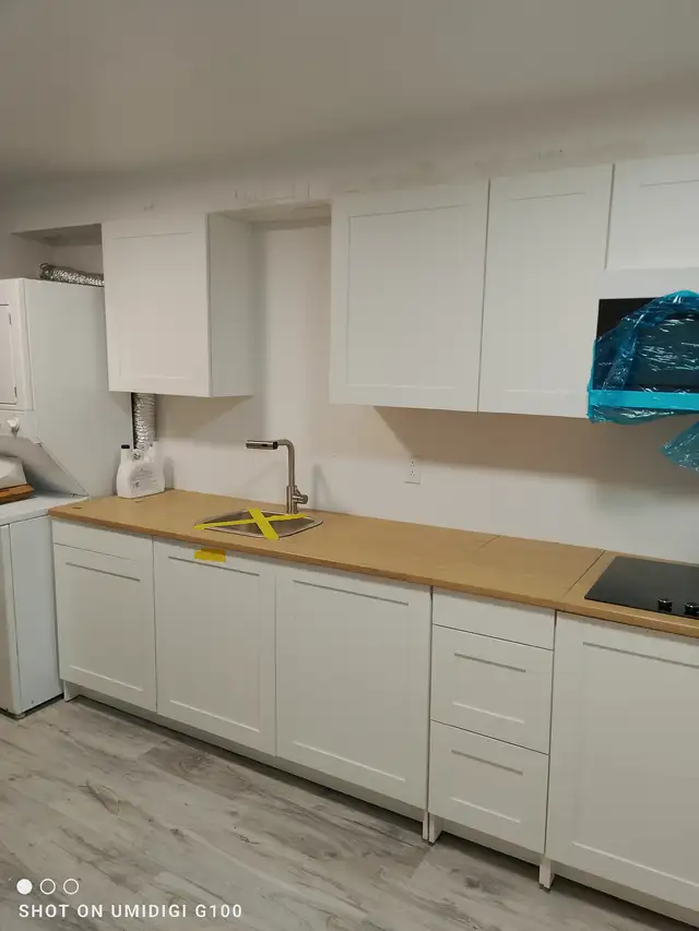 ..MAGNIFIQUE Grand 5 et demi RENOVER  a louer