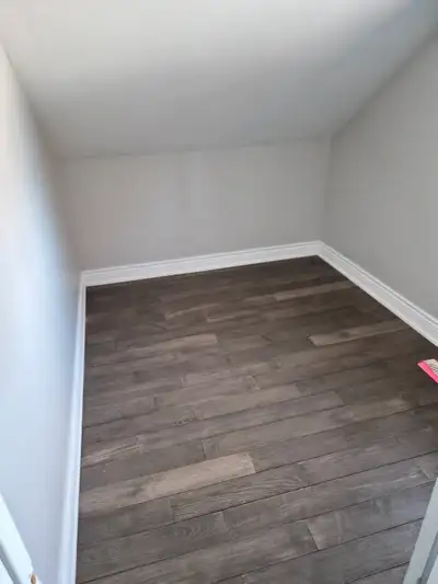 Rooms for rent, View more