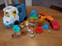 Fisher-Price Little People CAMPER, GOING CAMPING +