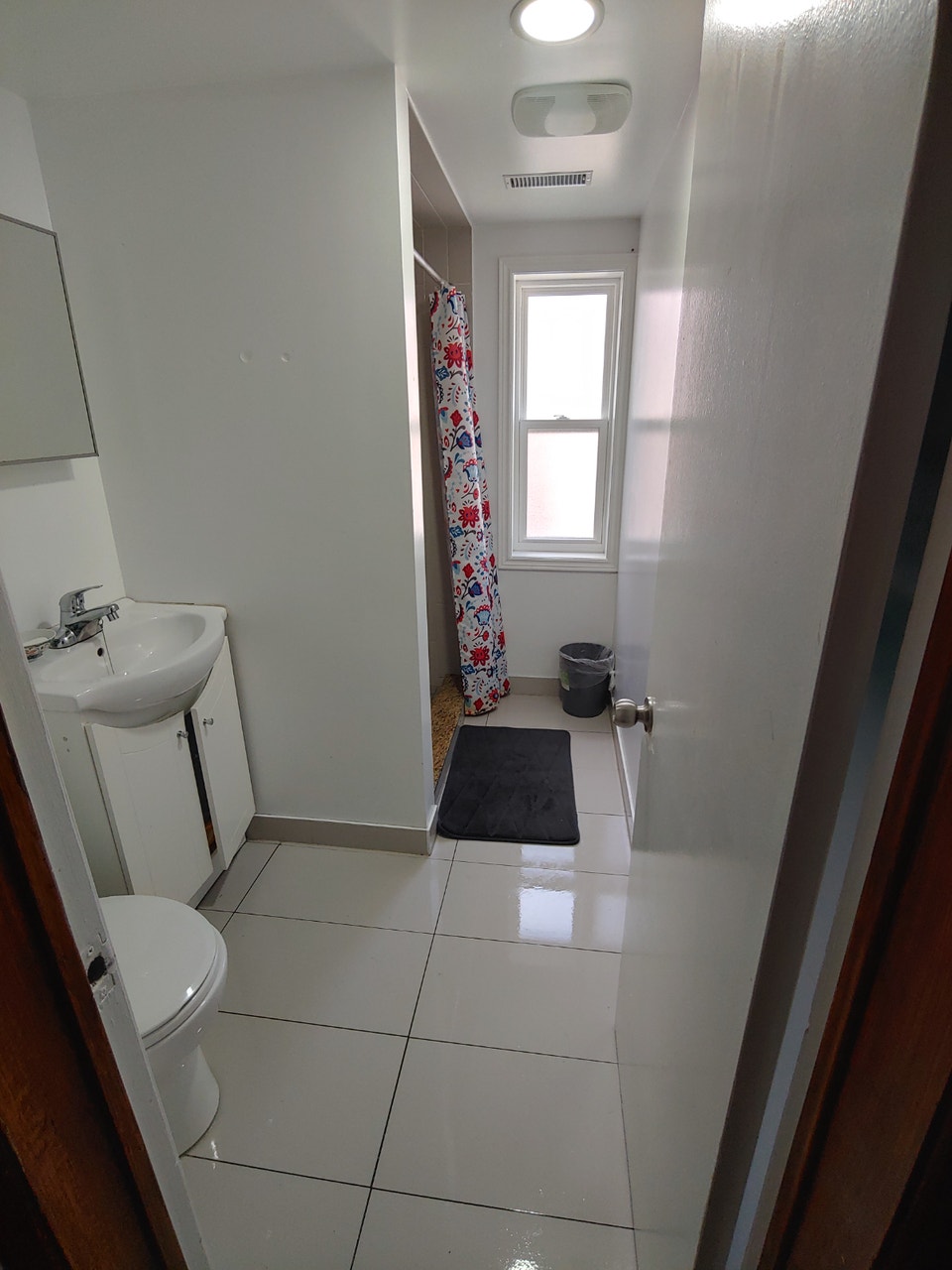 ROOM FOR STUDENT 4