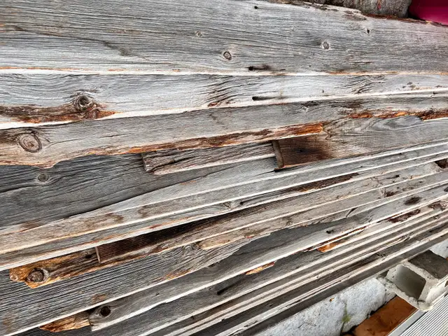 Barn Wood For Sale in Arts & Collectibles in Ottawa - Image 2