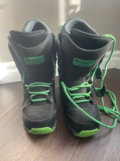 Firefly Snowboard boots size US 6 JR, View more