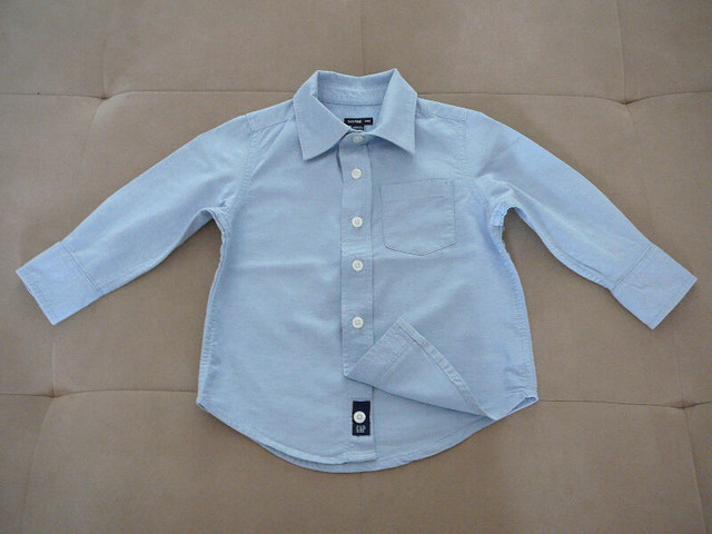 2 chemises m/longues "GAP" (taille 3) dans Vêtements - 3T  à Ville de Montréal - Image 2
