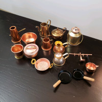 VINTAGE MINIATURE DOLLHOUSE POTS PANS COOKWARE TEAPOTS BRASS etc