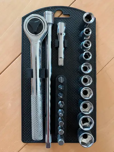 New DURAMAX PRO 20 Pc Ratchet & Socket Set, View more