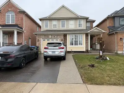 4 BEDROOM HOUSE FOR RENT IN BRAMPTON