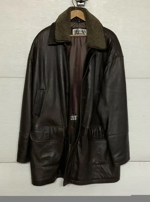 Manteau 100% cuir véritable .. in Men's in Victoriaville - Image 7