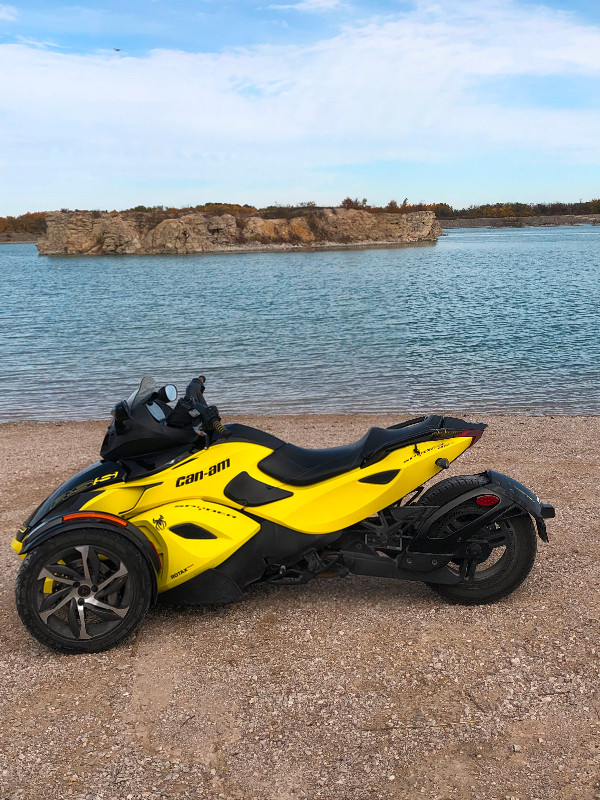 2014 CAN AM SPYDER - SOLD in Street, Cruisers & Choppers in Winnipeg - Image 2