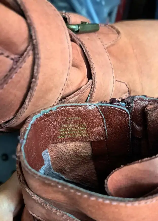 Steve Madden Genuine Leather Women's Buckled Boot in Women's - Shoes in City of Toronto - Image 7