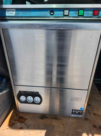 Commercial High Temp Dishwasher