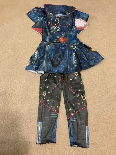 Girl's Descendants Halloween Costume - Kanata, View more