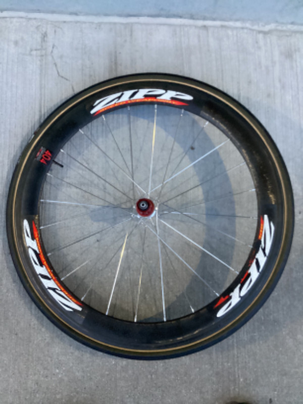 Roue arrière vélo carbone Zipp 404 dans Châssis et pièces  à Longueuil/Rive Sud