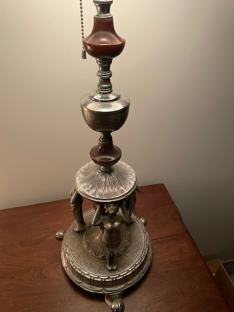 Lampe antique - baisse de prix dans Art et objets de collection  à Ville de Montréal - Image 4
