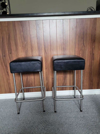 A Pair of Bar or Island Stools H24" W13"$35.00 for both