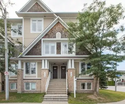 2 beds 2.5 baths