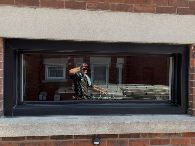 Window Cleaning  in Cleaners & Cleaning in North Bay - Image 3