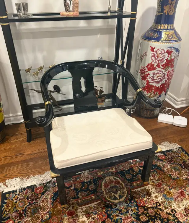 Asian Style Chair in Chairs & Recliners in Markham / York Region - Image 3