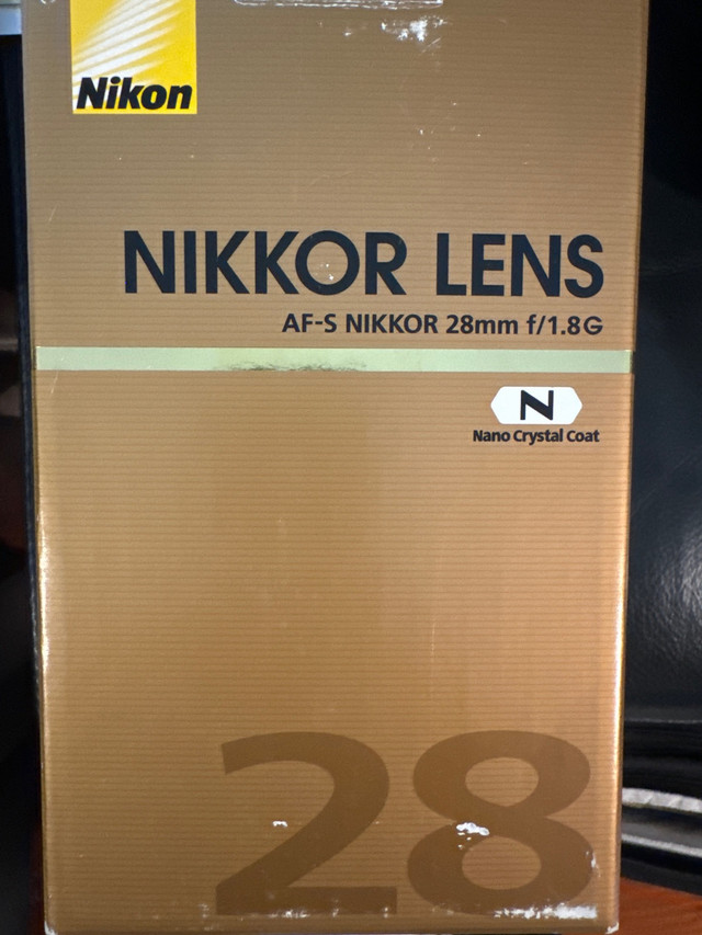 Nikon AF-S Nikkor 28mm F/1.8G F Mount Lens in Cameras & Camcorders in City of Halifax - Image 2
