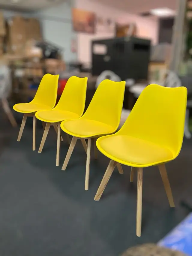 Fast food restaurant Beech wood legs dining chair,  9 colors  in Chairs & Recliners in Markham / York Region - Image 3