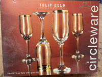 Tulip gold champagne flutes