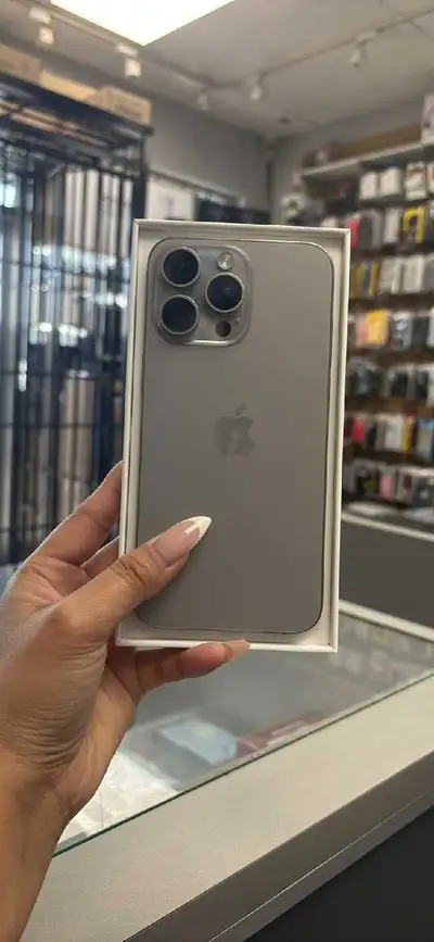 iPhone 15 Pro Max Natural 256GB, View more