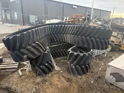 30” Tracks for John Deere MT Series – Good Condition Set of 30” tracks removed from a John Deere MT...