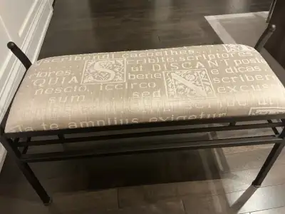 Banc d'entrée, View more