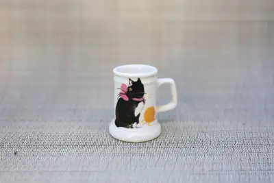 ceramics cat toothpick holder approx 2.25" high