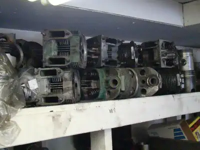 Used & new Parts for; Deutz 912/14, 1011/12/13, 413 etc. Hatz E780. Lister/Petter AC, PH, TS2. Lomba...